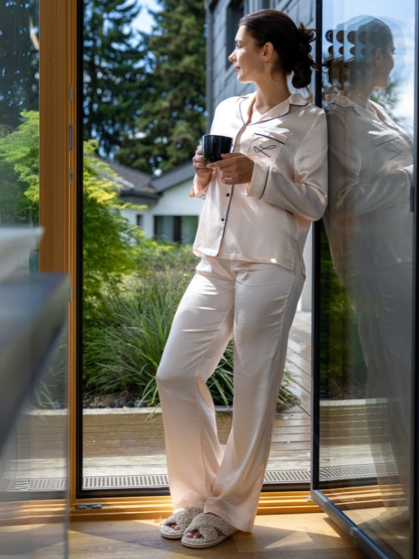 Pikad kaheosalised pidžaamad