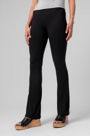 Bootcut retuusid Bethany