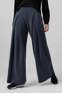 Chicline Relaxed püksid Azurea